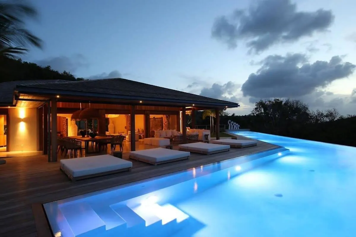 Graceful Villa Offering Panoramic Views Of The Bay St. Barthelemy Saint Barthélemy